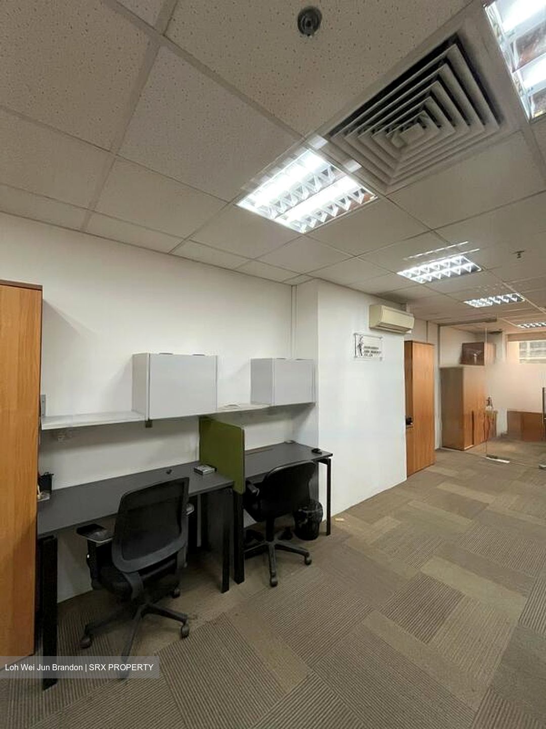 International Plaza (D2), Office #470213361